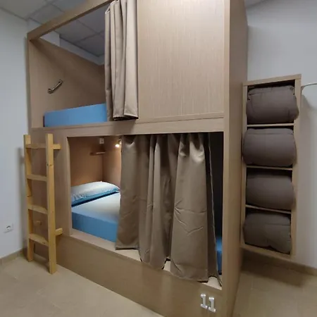 Rio Mandeo Hostel